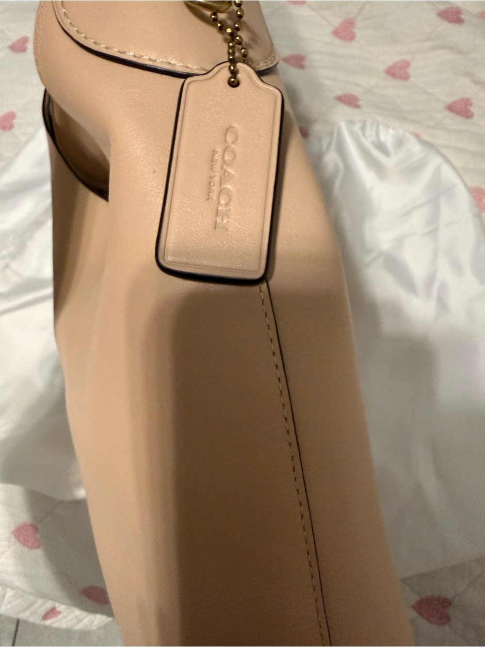 Coach Brooklyn 28 in cream - Picture 3 of 3